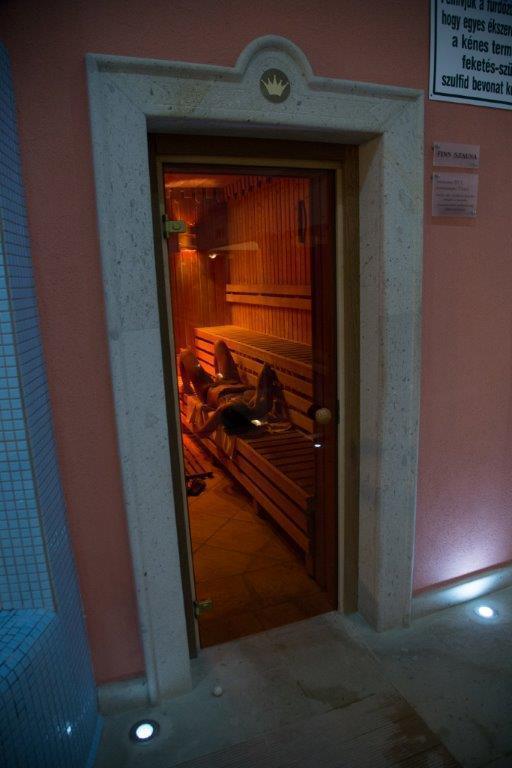 Egri Korona Borhaz Es Wellness Hotel Demjen Exterior photo